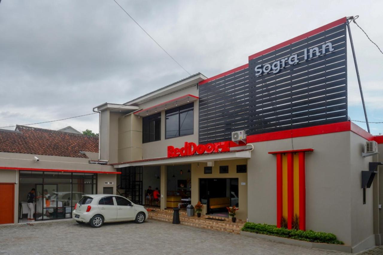 Reddoorz Near Kampus Ump Purwokerto 2 Hotel Sumbang Exterior photo