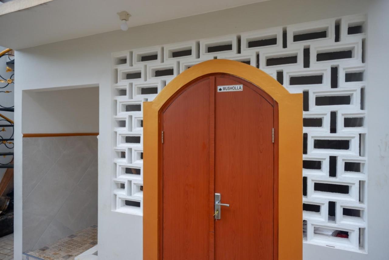 Reddoorz Near Kampus Ump Purwokerto 2 Hotel Sumbang Exterior photo